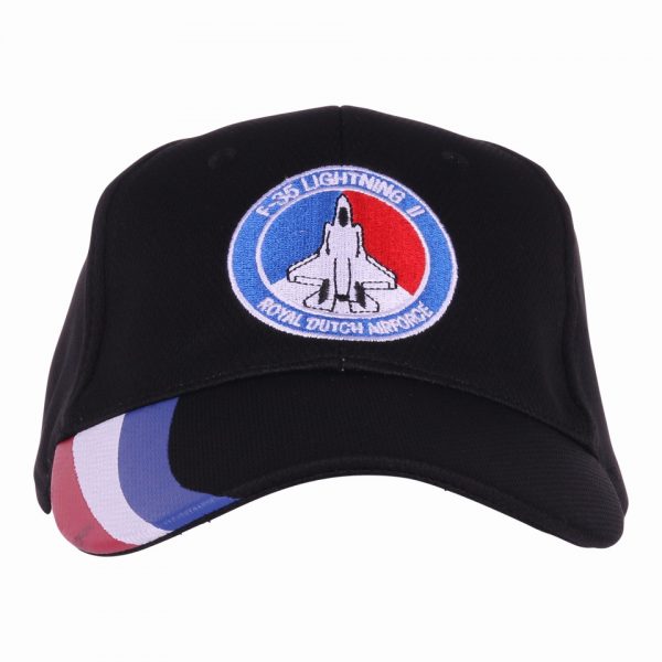 BASEBALL CAP F 35 LIGHTNING II NL ZWART1 Baseball cap van 100% polyester. <div class="colordesc">Zwart</div>