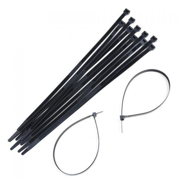 SET PLASTIC HANDBOEIEN 12 STUKS Set plastic handboeien (12 stuks). Deze passen in de politiekoppel. <div class="colordesc">zwart</div>