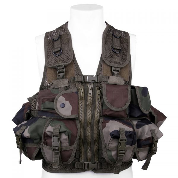 TACTICAL VEST RANGER FRENCH STYLE LQ14164 Tactical vest van 100% nylon. DIt vest is verstelbaar en beschikt over vele tasjes. <div class="colordesc">frans camo</div>