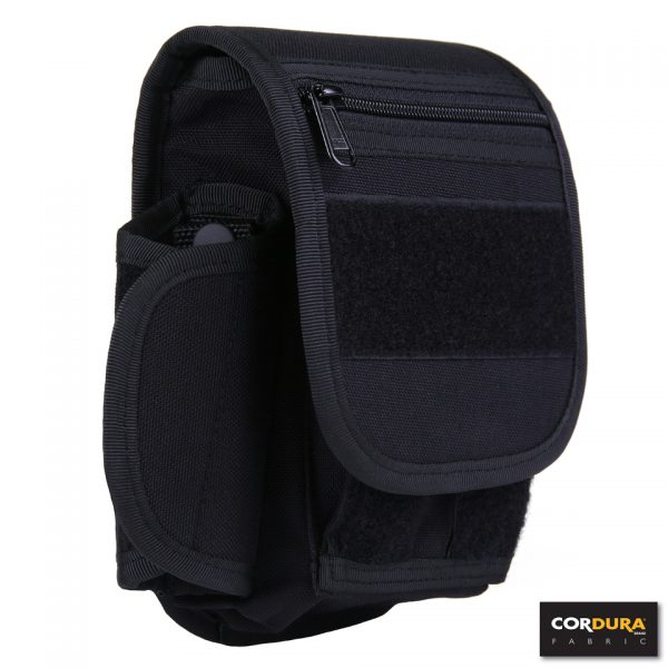 UTILITY POUCH KEY MAGAZINE CORDURA DP2201 Universele sleutel/magazijn houder van 100% Cordura. Tas is voorzien van een sleutel houder, een M4/AR-15, of 2 pistool magazijnen, mini zaklamp houder. Aan de voorkant heeft de houder een ritsvak. Grote opberg vak voor oa notitie boekjes, enz. Voorzien van een riemlus met drukknoop sluiting. Afmeting: 19,5 x 20 x 9 cm. <div class="colordesc">zwart</div> <div class="colorimg"><img src="https://www.vanosimports.nl/image/00046/m5track/13.jpg" alt="13" /></div>