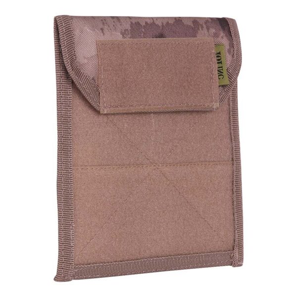 Molle pouch admin flat H1 1 Molle pouch van 100% nylon. <strong>Afmeting: </strong>18 x 18 x 1 cm <div class="colordesc">icc au</div> <div class="colorimg"><a href="https://dedump.nl/wp-content/uploads/2019/07/icc-au.jpg"><img class="alignnone size-full wp-image-18949" src="https://dedump.nl/wp-content/uploads/2019/07/icc-au.jpg" alt="" width="171" height="26" /></a></div> <div></div> <div> <div class="colordesc">icc fg</div> <div class="colorimg"><a href="https://dedump.nl/wp-content/uploads/2019/07/icc-fg.jpg"><img class="alignnone size-full wp-image-18950" src="https://dedump.nl/wp-content/uploads/2019/07/icc-fg.jpg" alt="" width="171" height="26" /></a></div> </div> <div></div> <div> <div class="colordesc">groen</div> <div class="colorimg"><a href="https://dedump.nl/wp-content/uploads/2019/07/groen.jpg"><img class="alignnone size-full wp-image-18948" src="https://dedump.nl/wp-content/uploads/2019/07/groen.jpg" alt="" width="171" height="26" /></a></div> </div> <div></div> <div> <div class="colordesc">khaki</div> <div class="colorimg"><a href="https://dedump.nl/wp-content/uploads/2019/07/khaki.jpg"><img class="alignnone size-full wp-image-18955" src="https://dedump.nl/wp-content/uploads/2019/07/khaki.jpg" alt="" width="171" height="26" /></a></div> </div> <div></div> <div> <div class="colordesc">woodland</div> <div class="colorimg"><a href="https://dedump.nl/wp-content/uploads/2019/07/woodland.jpg"><img class="alignnone size-full wp-image-18987" src="https://dedump.nl/wp-content/uploads/2019/07/woodland.jpg" alt="" width="171" height="26" /></a></div> </div> <div></div> <div> <div class="colordesc">digital camo</div> <div class="colorimg"><a href="https://dedump.nl/wp-content/uploads/2019/07/digital-camo-1.jpg"><img class="alignnone size-full wp-image-18937" src="https://dedump.nl/wp-content/uploads/2019/07/digital-camo-1.jpg" alt="" width="171" height="26" /></a></div> </div> <div></div> <div> <div class="colordesc">acu</div> <div class="colorimg"><a href="https://dedump.nl/wp-content/uploads/2019/07/acu-1.jpg"><img class="alignnone size-full wp-image-18921" src="https://dedump.nl/wp-content/uploads/2019/07/acu-1.jpg" alt="" width="171" height="26" /></a></div> </div>