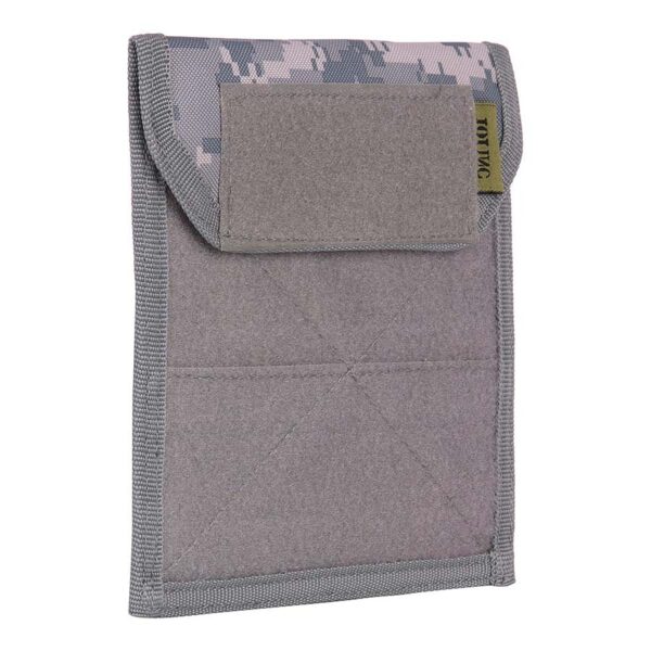 Molle pouch admin flat H7 1 Molle pouch van 100% nylon. <strong>Afmeting: </strong>18 x 18 x 1 cm <div class="colordesc">icc au</div> <div class="colorimg"><a href="https://dedump.nl/wp-content/uploads/2019/07/icc-au.jpg"><img class="alignnone size-full wp-image-18949" src="https://dedump.nl/wp-content/uploads/2019/07/icc-au.jpg" alt="" width="171" height="26" /></a></div> <div></div> <div> <div class="colordesc">icc fg</div> <div class="colorimg"><a href="https://dedump.nl/wp-content/uploads/2019/07/icc-fg.jpg"><img class="alignnone size-full wp-image-18950" src="https://dedump.nl/wp-content/uploads/2019/07/icc-fg.jpg" alt="" width="171" height="26" /></a></div> </div> <div></div> <div> <div class="colordesc">groen</div> <div class="colorimg"><a href="https://dedump.nl/wp-content/uploads/2019/07/groen.jpg"><img class="alignnone size-full wp-image-18948" src="https://dedump.nl/wp-content/uploads/2019/07/groen.jpg" alt="" width="171" height="26" /></a></div> </div> <div></div> <div> <div class="colordesc">khaki</div> <div class="colorimg"><a href="https://dedump.nl/wp-content/uploads/2019/07/khaki.jpg"><img class="alignnone size-full wp-image-18955" src="https://dedump.nl/wp-content/uploads/2019/07/khaki.jpg" alt="" width="171" height="26" /></a></div> </div> <div></div> <div> <div class="colordesc">woodland</div> <div class="colorimg"><a href="https://dedump.nl/wp-content/uploads/2019/07/woodland.jpg"><img class="alignnone size-full wp-image-18987" src="https://dedump.nl/wp-content/uploads/2019/07/woodland.jpg" alt="" width="171" height="26" /></a></div> </div> <div></div> <div> <div class="colordesc">digital camo</div> <div class="colorimg"><a href="https://dedump.nl/wp-content/uploads/2019/07/digital-camo-1.jpg"><img class="alignnone size-full wp-image-18937" src="https://dedump.nl/wp-content/uploads/2019/07/digital-camo-1.jpg" alt="" width="171" height="26" /></a></div> </div> <div></div> <div> <div class="colordesc">acu</div> <div class="colorimg"><a href="https://dedump.nl/wp-content/uploads/2019/07/acu-1.jpg"><img class="alignnone size-full wp-image-18921" src="https://dedump.nl/wp-content/uploads/2019/07/acu-1.jpg" alt="" width="171" height="26" /></a></div> </div>