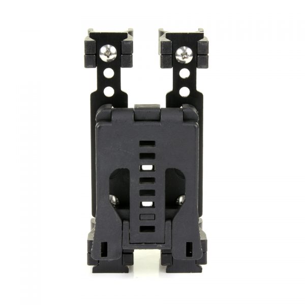 SHOTSHELL CARRIER MEDIUM TB10711 Shotshell carrier medium <strong>Kenmerken:</strong> <ul> <li>4 x 12ga houder voor gemakkelijke toegang</li> <li>Meerdere montageposities</li> <li>Riem clip opgenomen, accepteert riemen tot 2-1 / 4 inch breed</li> </ul> <div class="colordesc">zwart</div>