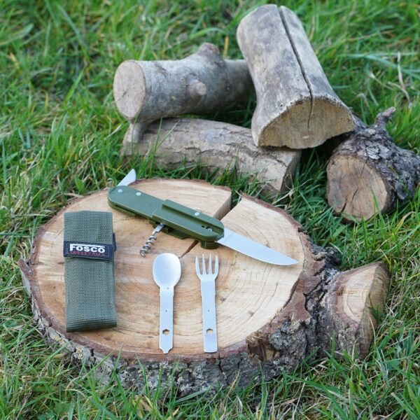 Bestek opvouwbaarkurketr Bestek opvouwbaar van 100% metaal verpakt in een nylon opberghoesje. <strong>Dit item is niet te koop voor mensen uit Frankrijk.</strong> <div class="colordesc">groen</div> <div class="colorimg"><a href="https://dedump.nl/wp-content/uploads/2019/07/groen.jpg"><img class="alignnone size-full wp-image-18948" src="https://dedump.nl/wp-content/uploads/2019/07/groen.jpg" alt="" width="171" height="26" /></a></div> <div></div> <div> <div class="colordesc">zwart</div> <div class="colorimg"><a href="https://dedump.nl/wp-content/uploads/2019/07/glans-zwart.jpg"><img class="alignnone size-full wp-image-18945" src="https://dedump.nl/wp-content/uploads/2019/07/glans-zwart.jpg" alt="" width="171" height="26" /></a></div> </div>