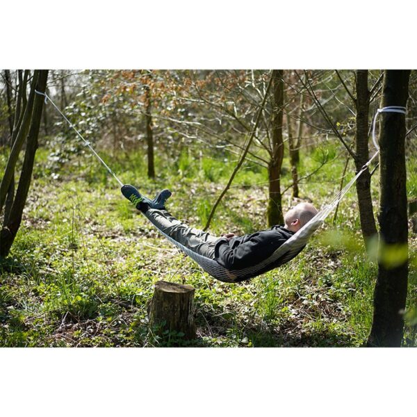 Mini hangmat 1 Mini hangmat van 100% nylon touw. Afmeting: 350 X 190 cm. <div class="colordesc">groen</div> <div class="colorimg"><a href="https://dedump.nl/wp-content/uploads/2019/07/groen.jpg"><img class="alignnone size-full wp-image-18948" src="https://dedump.nl/wp-content/uploads/2019/07/groen.jpg" alt="" width="171" height="26" /></a></div> <div></div> <div> <div class="colordesc">wit</div> <div class="colorimg"><a href="https://dedump.nl/wp-content/uploads/2019/07/wit.jpg"><img class="alignnone size-full wp-image-18986" src="https://dedump.nl/wp-content/uploads/2019/07/wit.jpg" alt="" width="171" height="26" /></a></div> </div>