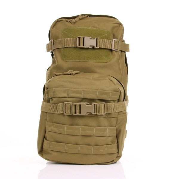 MOLLE RUGZAK ADD ON LQ 141667 Molle backpack van 100% nylon. <strong>Afmeting:</strong> 45 x 25 x 20 cm <div class="colordesc">groen</div> <div class="colorimg"><a href="https://dedump.nl/wp-content/uploads/2019/07/groen.jpg"><img class="alignnone size-full wp-image-18948" src="https://dedump.nl/wp-content/uploads/2019/07/groen.jpg" alt="" width="171" height="26" /></a></div> <div></div> <div> <div class="colordesc">coyote</div> <div class="colorimg"><a href="https://dedump.nl/wp-content/uploads/2018/07/coyote_112-e1567862860556.jpg"><img class="alignnone size-full wp-image-22519" src="https://dedump.nl/wp-content/uploads/2018/07/coyote_112-e1567862860556.jpg" alt="" width="50" height="50" /></a></div> </div> <div></div> <div> <div class="colordesc">zwart</div> <div class="colorimg"><a href="https://dedump.nl/wp-content/uploads/2019/07/glans-zwart.jpg"><img class="alignnone size-full wp-image-18945" src="https://dedump.nl/wp-content/uploads/2019/07/glans-zwart.jpg" alt="" width="171" height="26" /></a></div> </div>