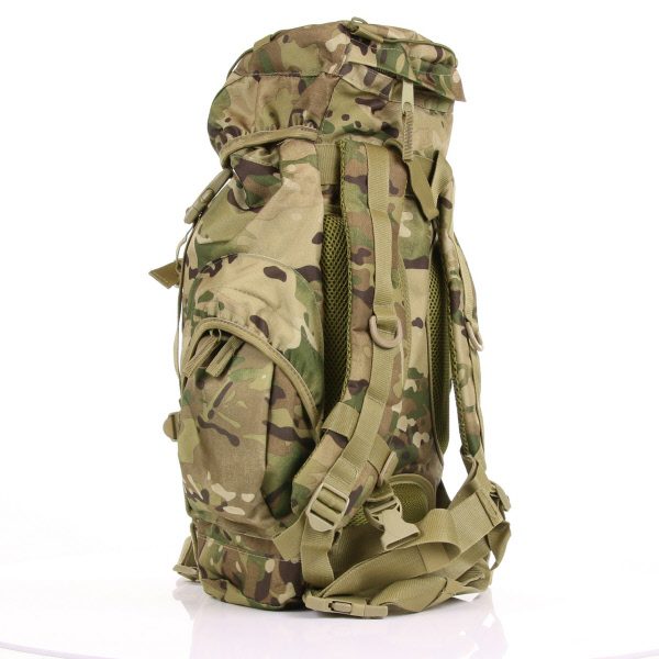 RUGZAK RECON 25 LTR.8 Rugzak recon 25 Ltr. van 100% nylon. Deze rugzak is getest onder de zwaarste omstandigheden en is water bestendig dankzij een ingebouwde regenhoes. <strong>Afmeting:</strong> 24 x 18 x 50 cm.. <div class="colordesc">woodland</div> <div class="colorimg"><a href="https://dedump.nl/wp-content/uploads/2019/07/woodland.jpg"><img class="alignnone size-full wp-image-18987" src="https://dedump.nl/wp-content/uploads/2019/07/woodland.jpg" alt="" width="171" height="26" /></a></div> <div></div> <div> <div class="colordesc">night camo</div> <div class="colorimg"><a href="https://dedump.nl/wp-content/uploads/2019/07/night-camo.jpg"><img class="alignnone size-full wp-image-18964" src="https://dedump.nl/wp-content/uploads/2019/07/night-camo.jpg" alt="" width="171" height="26" /></a></div> </div> <div></div> <div> <div class="colordesc">3 klr. desert</div> <div class="colorimg"><a href="https://dedump.nl/wp-content/uploads/2019/07/3klr.desert.jpg"><img class="alignnone size-full wp-image-18919" src="https://dedump.nl/wp-content/uploads/2019/07/3klr.desert.jpg" alt="" width="171" height="26" /></a></div> </div>