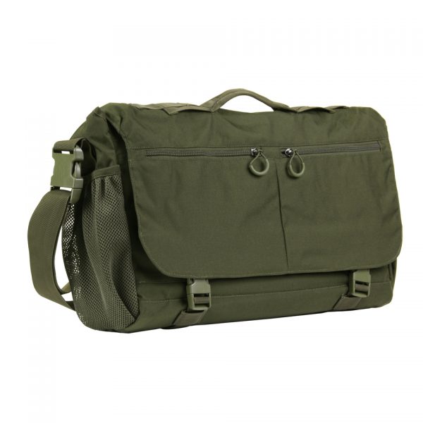 MESSENGER BAG 195555 <big>De TF-2215 Messenger Bag is een multifunctionele schoudertas welke volledig naar eigen smaak kan worden ingericht. Gemaakt van duurzaam Cordura 500D materiaal. Een degelijke tas welke is voorzien van een verwijderbare laptophoes voor laptops tot 15 inch. De Messenger bag is ideaal voor dagelijks gebruik, tijdens het reizen of voor outdoor activiteiten.</big> <strong>Materiaal: </strong>100% Cordura Nylon 500 DEN. <strong>Afmeting:</strong> 53 x 24 x 14 cm <strong>Volume: </strong>18 liter <strong>Specificaties:</strong> <ul> <li><big>Sterk handvat</big></li> <li><big>Verwijderbare laptop hoes voor laptops tot 15 Inch.</big></li> <li><big>1 verborgen opbergvak aan de achterzijde met Velcro voering</big></li> <li><big>2 ondersteuningsbanden om op een trolley te bevestigen</big></li> <li><big>2 ritsvakken op de klep van de tas om kleine spullen in op te bergen</big></li> <li><big>Klep kan gesloten worden met Velcro en klik-sluiting</big></li> <li><big>Ruimte aan zijkanten van de tas voor drinkflessen</big></li> <li><big>Verstelbare en gepolsterde draagriem</big></li> <li><big>1 ritsvak voor documenten</big></li> <li><big>1 opbergvak voor kleine spullen</big></li> <li><big>Lus voor het bevestigen van kleine zaklamp/mes/multi tool</big></li> <li><big>Diverse opbergvakken en mesh vakken</big></li> <li><big>YKK-ritsen en ITW-gespen</big></li> </ul> <img class="" src="https://www.mupload.nl/img/lwkaai.png" alt="" width="100" height="53" /><img src="https://static.wixstatic.com/media/01c654_09e0c314f80d42249d1a491f181a41f7~mv2.png/v1/fill/w_138,h_54,al_c,q_80,usm_0.66_1.00_0.01/Cordura.webp" alt="Cordura" /> <big> </big><img class="" src="https://logos-download.com/wp-content/uploads/2016/11/YKK_logo_logotype.png" alt="" width="100" height="29" /> <div class="colordesc">groen</div> <div class="colorimg"><a href="https://dedump.nl/wp-content/uploads/2019/07/groen.jpg"><img class="alignnone size-full wp-image-18948" src="https://dedump.nl/wp-content/uploads/2019/07/groen.jpg" alt="" width="171" height="26" /></a></div> <div></div> <div> <div class="colordesc">coyote</div> <div class="colorimg"><a href="https://dedump.nl/wp-content/uploads/2018/07/coyote_112-e1567862860556.jpg"><img class="alignnone size-full wp-image-22519" src="https://dedump.nl/wp-content/uploads/2018/07/coyote_112-e1567862860556.jpg" alt="" width="50" height="50" /></a></div> </div>