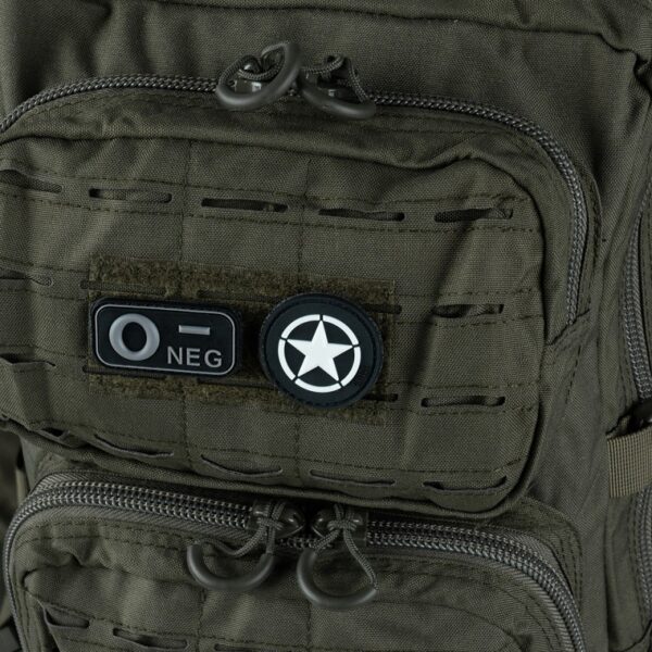 Embleem 3D PVC bloedgroep O negatief zwart 11174 Embleem PVC met klitteband aan de achterzijde. <div></div> <div> <div class="colordesc">zwart</div> <div class="colorimg"><a href="https://dedump.nl/wp-content/uploads/2019/07/glans-zwart.jpg"><img class="alignnone size-full wp-image-18945" src="https://dedump.nl/wp-content/uploads/2019/07/glans-zwart.jpg" alt="" width="171" height="26" /></a></div> </div>