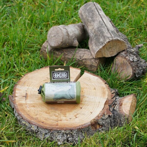 BCB bad weather bag CL18244 De BCB Bad Weather Bag CL182 biedt ultieme bescherming tegen wind en regen, reflecteert lichaamswarmte en is gemaakt van lichtgewicht, scheurvast materiaal. Een onmisbaar item voor outdooravonturen.