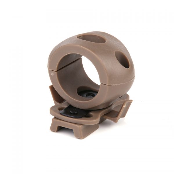 FMA SINGLE CLAMP FOR 1 FLASHLIGHT1 Zaklamp houder FMA voor 1 zaklamp. Te monteren op de rail van een helm. <div class="colordesc">groen</div> <div class="colorimg"><a href="https://dedump.nl/wp-content/uploads/2019/07/groen.jpg"><img class="alignnone size-full wp-image-18948" src="https://dedump.nl/wp-content/uploads/2019/07/groen.jpg" alt="" width="171" height="26" /></a></div> <div></div> <div> <div class="colordesc">coyote</div> <div class="colorimg"><a href="https://dedump.nl/wp-content/uploads/2018/07/coyote_112-e1567862860556.jpg"><img class="alignnone size-full wp-image-22519" src="https://dedump.nl/wp-content/uploads/2018/07/coyote_112-e1567862860556.jpg" alt="" width="50" height="50" /></a></div> </div> <div></div> <div> <div class="colordesc">zwart</div> <div class="colorimg"><a href="https://dedump.nl/wp-content/uploads/2019/07/glans-zwart.jpg"><img class="alignnone size-full wp-image-18945" src="https://dedump.nl/wp-content/uploads/2019/07/glans-zwart.jpg" alt="" width="171" height="26" /></a></div> </div>