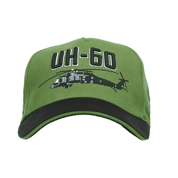 1111215113 Baseball cap UH 60 Blackhawk1 <strong>Fostex Garments® UH-60 Blackhawk Baseball Cap   </strong> <hr /> Baseball cap van de U.S. Airforce UH-60 Blackhawk helicopter. De baseball cap heeft 3D geborduurde tekst en is verstelbaar aan de achterzijde. De pasvorm van de baseball cap is perfect welke zorgt voor optimaal comfort. <strong>Materiaal:</strong> 100% katoen <strong>Maat: </strong>One size fits all <strong>EAN Code: </strong>8719298247586 <strong>UH-60 Blackhawk Helicopter</strong> De Sikorsky UH-60 Black Hawk is de huidige normale lichte utility helikopter binnen de Amerikaanse Luchtmacht. De Blackhawk wordt gebruikt voor het invliegen van luchtlandingstroepen en voorraden, voor aanvallen vanuit de lucht, voor commandovoering en voor medische noodevacuaties.