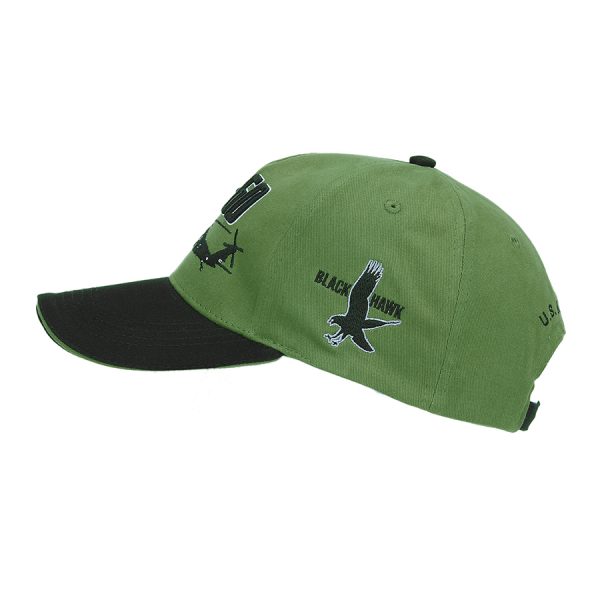 1111215113 Baseball cap UH 60 Blackhawk2 <strong>Fostex Garments® UH-60 Blackhawk Baseball Cap   </strong> <hr /> Baseball cap van de U.S. Airforce UH-60 Blackhawk helicopter. De baseball cap heeft 3D geborduurde tekst en is verstelbaar aan de achterzijde. De pasvorm van de baseball cap is perfect welke zorgt voor optimaal comfort. <strong>Materiaal:</strong> 100% katoen <strong>Maat: </strong>One size fits all <strong>EAN Code: </strong>8719298247586 <strong>UH-60 Blackhawk Helicopter</strong> De Sikorsky UH-60 Black Hawk is de huidige normale lichte utility helikopter binnen de Amerikaanse Luchtmacht. De Blackhawk wordt gebruikt voor het invliegen van luchtlandingstroepen en voorraden, voor aanvallen vanuit de lucht, voor commandovoering en voor medische noodevacuaties.