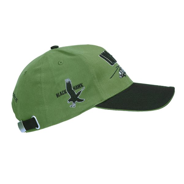 1111215113 Baseball cap UH 60 Blackhawk3 <strong>Fostex Garments® UH-60 Blackhawk Baseball Cap   </strong> <hr /> Baseball cap van de U.S. Airforce UH-60 Blackhawk helicopter. De baseball cap heeft 3D geborduurde tekst en is verstelbaar aan de achterzijde. De pasvorm van de baseball cap is perfect welke zorgt voor optimaal comfort. <strong>Materiaal:</strong> 100% katoen <strong>Maat: </strong>One size fits all <strong>EAN Code: </strong>8719298247586 <strong>UH-60 Blackhawk Helicopter</strong> De Sikorsky UH-60 Black Hawk is de huidige normale lichte utility helikopter binnen de Amerikaanse Luchtmacht. De Blackhawk wordt gebruikt voor het invliegen van luchtlandingstroepen en voorraden, voor aanvallen vanuit de lucht, voor commandovoering en voor medische noodevacuaties.