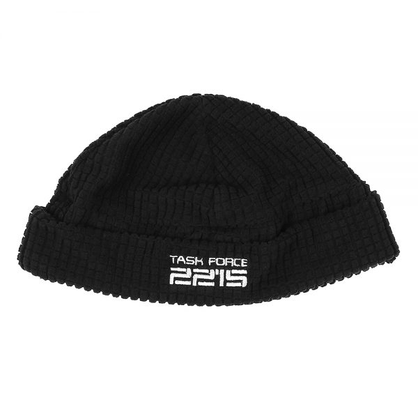 11214320 TF 2215 Beanie5 <big><strong>Task Force 2215® Fleece Beanie</strong> Fleece beanie gemaakt van 100% polyester. Deze lichtgewicht muts is comfortabel om te dragen tijdens de koudere seizoenen. Door zijn unieke fleece structuur houdt hij warmte vast en blijft je hoofd warm in de kou. Terwijl het je warm houdt, zal overmatige warmte ontsnappen via de fijne rasters van de stof. Dankzij de lichte stof is de muts gemakkelijk op te bergen in bijv. de zakken van uw jas of tas.</big> <strong>Kenmerken:</strong> • Fleece stof • Uniek stof structuur • Lichtgewicht • Compact • Ademend <img class="" src="https://www.mupload.nl/img/lwkaai.png" alt="" width="100" height="53" /> Zwart
