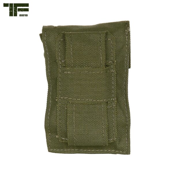 TF 2215 Kill Rag5 <big><strong>Task Force 2215® Kill Rag</strong> Een Kill Rag wordt gebruikt om aan te geven dat je een ‘hit’ hebt. Door de felle oranjekleur kunnen medespelers zien dat je geraakt belt. </big> <ul> <li><big>Gemaakt van nylon/polyester</big></li> <li><big>Licht van gewicht</big></li> <li><big>Compact</big></li> <li><big>D.m.v. een koord zit het doekje vast en voorkomt verlies in het speelveld</big></li> <li><big>MOLLE-compatible daardoor gemakkelijk op elke vest/rig te bevestigen</big></li> </ul> ​<img class="" src="https://www.mupload.nl/img/lwkaai.png" alt="" width="100" height="53" /> Coyote <a href="https://dedump.nl/wp-content/uploads/2018/07/coyote_112-e1567862860556.jpg"><img class="alignnone size-full wp-image-22519" src="https://dedump.nl/wp-content/uploads/2018/07/coyote_112-e1567862860556.jpg" alt="" width="50" height="50" /></a> Ranger Green <a href="https://dedump.nl/wp-content/uploads/2019/07/forest-green.jpg"><img class="alignnone size-full wp-image-18943" src="https://dedump.nl/wp-content/uploads/2019/07/forest-green.jpg" alt="" width="171" height="26" /></a>