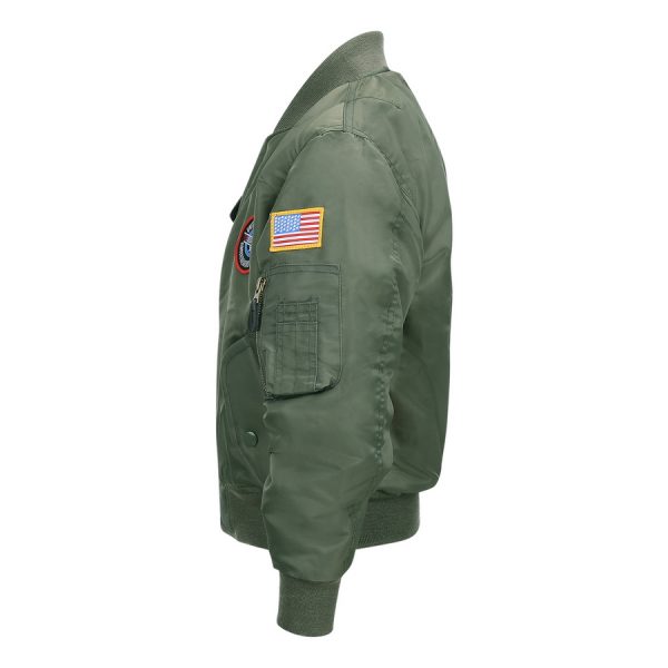 121431 Kinder MA 1 flight jacket1 <big><strong>MA-I Flight Jacket</strong></big> <hr /> <big>Het kinder MA-I flight jacket Groen is een stoer kids bomberjack gemaakt van 100% nylon. Een comfortabele jas welke gevoerd is met een polyester liner. Voorzien van 5 fijn geweven Airforce emblemen en diverse handige zakken met rits of drukknoop. De jas zit mooi om het lichaam dankzij de elastische boorden en mouwen.</big> <big>Het design van de jas is zowel functioneel als trendy, het ontwerp van een bomberjack is tijdloos en zie je veel terug in het straatbeeld.</big> <strong>Kenmerken:</strong> <ul> <li><big>Voorzien 5 fijn geweven emblemen (Airforce)</big></li> <li><big>Elastische boorden (onderzijde & mouwen)</big></li> <li><big>Elastische kraag </big></li> <li><big>Twee steekzakken met drukknoop sluiting</big></li> <li><big>Linkermouw voorzien van opbergvakje met rits en pennenvak</big></li> </ul> <a href="https://dedump.nl/wp-content/uploads/2021/01/fostex-garments.png"><img class="alignnone size-full wp-image-36067" src="https://dedump.nl/wp-content/uploads/2021/01/fostex-garments.png" alt="" width="119" height="50" /></a> <div class="colordesc"></div> <div> <table class="table table-striped"> <tbody> <tr> <td>Materiaal</td> <td>100% Nylon Shell / 100% Polyester lining</td> </tr> <tr> <td>Wasvoorschriften</td> <td><img title="Handwas" src="https://www.vanosimports.com/public/_shared/img/washing_symbols/washing_8.png" alt="Handwas" width="40" /><img title="Niet drogen" src="https://www.vanosimports.com/public/_shared/img/washing_symbols/drying_3.png" alt="Niet drogen" width="40" /><img title="Bleken niet toegestaan" src="https://www.vanosimports.com/public/_shared/img/washing_symbols/bleach_2.png" alt="Bleken niet toegestaan" width="40" /><img title="Strijken niet toegestaan" src="https://www.vanosimports.com/public/_shared/img/washing_symbols/ironing_4.png" alt="Strijken niet toegestaan" width="40" /><img title="Niet chemisch reinigen" src="https://www.vanosimports.com/public/_shared/img/washing_symbols/professional_cleaning_3.png" alt="Niet chemisch reinigen" width="40" /></td> </tr> </tbody> </table> <a title="Maattabel" href="https://dedump.nl/wp-content/uploads/2021/10/121431-Kinder-MA-1-flight-jacket.pdf" target="_blank" rel="noopener noreferrer"><button><span style="color: #ef471f; font-size: medium;"><strong>Maattabel</strong></span></button></a> </div> <table border="0" align="left"> <tbody> <tr> <td><strong>Kindermaten</strong></td> <td><strong>Maat kleding Kinderen</strong></td> <td></td> </tr> <tr> <td>92</td> <td><strong>XXS</strong></td> <td></td> </tr> <tr> <td>104</td> <td><strong>XS</strong></td> <td></td> </tr> <tr> <td>116</td> <td><strong>S</strong></td> <td></td> </tr> <tr> <td>128</td> <td><strong>M</strong></td> <td></td> </tr> <tr> <td>140</td> <td><strong>L</strong></td> <td></td> </tr> <tr> <td>152</td> <td><strong>XL</strong></td> <td></td> </tr> <tr> <td>164</td> <td><strong>XXL</strong></td> <td></td> </tr> <tr> <td>176</td> <td><strong>XXXL</strong></td> </tr> </tbody> </table>