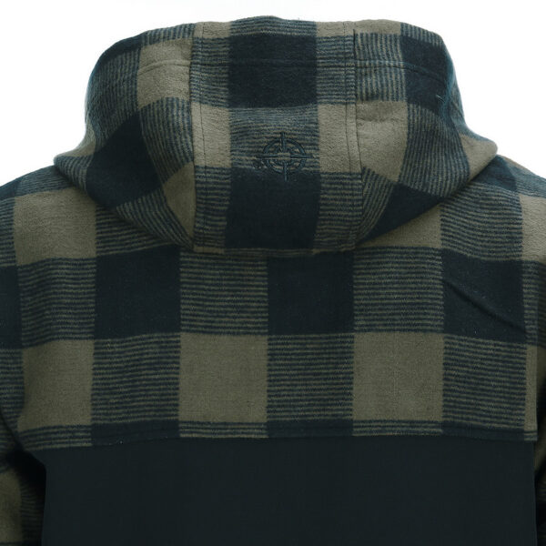 129535 154 04 <div> Het <strong>Houthakkers Jack</strong> is de perfecte keuze voor avonturiers die van outdoor activiteiten houden. Dit jack is een unieke mix van een klassiek houthakkershemd en moderne softshell-technologie, waardoor het zowel functioneel als stijlvol is. Geschikt voor diverse activiteiten zoals <strong>wandelen</strong>, <strong>vissen</strong>, en <strong>survival</strong>. De onderkant van het jack is vervaardigd uit <strong>4-way elastische stof</strong> die waterbestendig is, terwijl de bovenkant gemaakt is van <strong>100% katoen</strong> voor een comfortabele pasvorm. Met diverse handige features is dit jack een must-have voor elke outdoorliefhebber. </div> <div> <a title="Maattabel" href="https://dedump.nl/wp-content/uploads/2022/01/129535-Houthakkers-Jack-maattabel.pdf" target="_blank" rel="noopener noreferrer"><button><span style="color: #ef471f; font-size: medium;"><strong>Maattabel</strong></span></button></a> </div>
