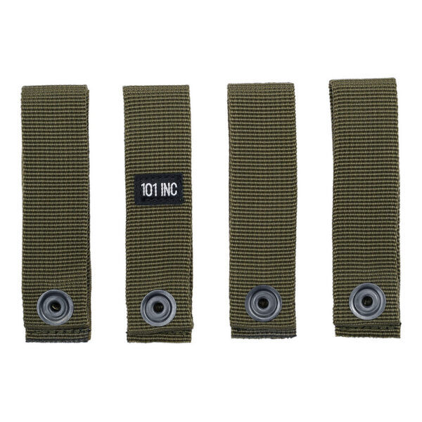 359976 11 02 De MOLLE Strap Hook + Loop Set is een must-have voor tactische uitrusting. Met 4 klittenband straps van 10 x 2,5 cm biedt deze set de perfecte oplossing voor het bevestigen van patches op tassen en tactical vests zonder klittenband paneel. <strong>Afmeting strap:</strong> 10 x 2,5 cm