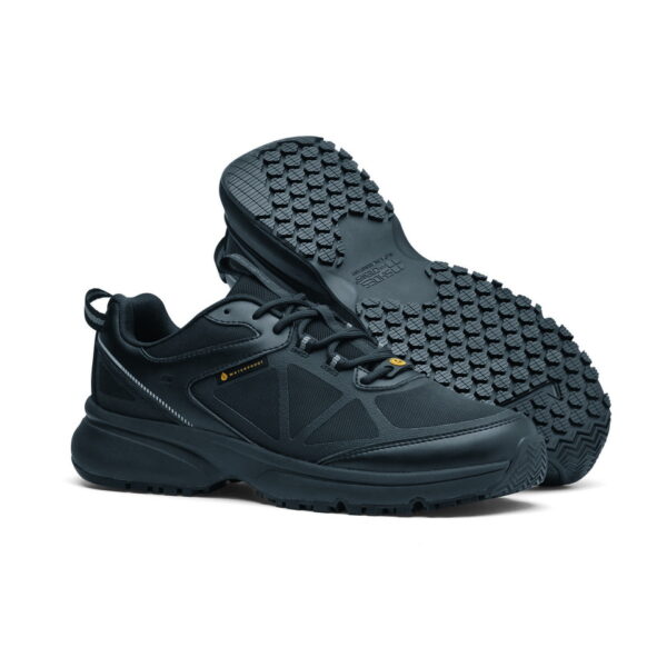 231306 SFC Beltra Low Shoes1 De SFC Beltra Low Shoes zijn ontworpen voor stijl en prestaties, zowel achter het stuur als tijdens je werkdag. Met een uitneembare gedempte binnenzool en superieure antislipzool bieden deze schoenen comfort en grip. Bestel nu voor duurzame en eigentijdse schoenen! Raadpleeg de spec/tech sheet voor meer informatie. <a title="Maattabel" href="https://dedump.nl/wp-content/uploads/2024/01/231306-SFC-Beltra-Low-Shoes14.pdf" target="_blank" rel="noopener noreferrer"><button><span style="color: #ef471f; font-size: medium;"><strong>Spec/Tech sheet</strong></span></button></a>