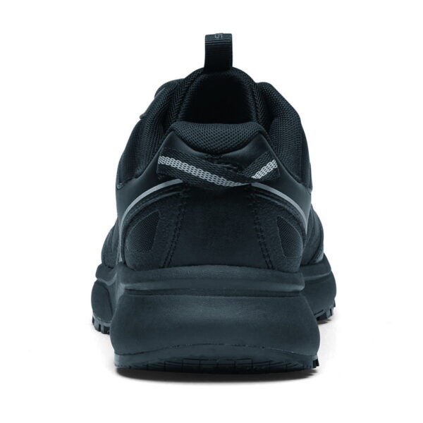 231306 SFC Beltra Low Shoes7 De SFC Beltra Low Shoes zijn ontworpen voor stijl en prestaties, zowel achter het stuur als tijdens je werkdag. Met een uitneembare gedempte binnenzool en superieure antislipzool bieden deze schoenen comfort en grip. Bestel nu voor duurzame en eigentijdse schoenen! Raadpleeg de spec/tech sheet voor meer informatie. <a title="Maattabel" href="https://dedump.nl/wp-content/uploads/2024/01/231306-SFC-Beltra-Low-Shoes14.pdf" target="_blank" rel="noopener noreferrer"><button><span style="color: #ef471f; font-size: medium;"><strong>Spec/Tech sheet</strong></span></button></a>