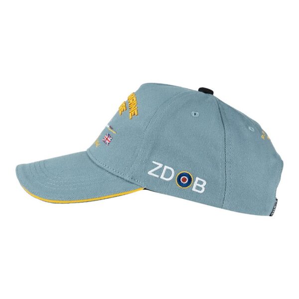 Baseball cap Supermarine Spitfire RAF4 De Fostex Garments® Spitfire Baseball cap is meer dan alleen een accessoire - het is een eerbetoon aan de legendarische Supermarine Spitfire. Met zijn 3D-geborduurde logo's en perfecte pasvorm, is deze verstelbare cap een must-have voor elke liefhebber.