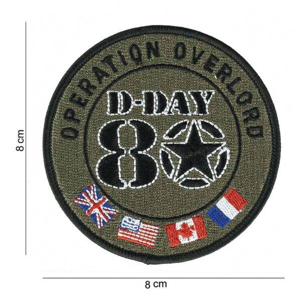 Embleem stof D Day 80 1944 2024 Allied flags 6081 Vier de 80e verjaardag van D-Day met het Embleem stof D-Day 80 1944-2024 Allied flags #6081. Dit unieke embleem is gemaakt van hoogwaardige stof en is voorzien van een speciale tekst en afbeelding die de moed en vastberadenheid van de geallieerden tijdens deze gedenkwaardige operatie symboliseren.