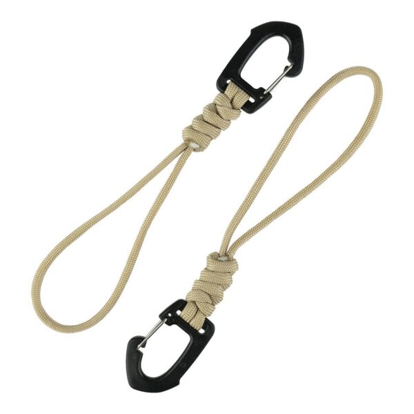 Karabijnhaak met koord 2pcs JYFPB233 De karabijnhaak met twee koorden is een essentieel accessoire voor outdoor avonturen. Gemaakt van hoogwaardig 100% nylon paracord touw en voorzien van een duurzame 100% plastic karabijn.