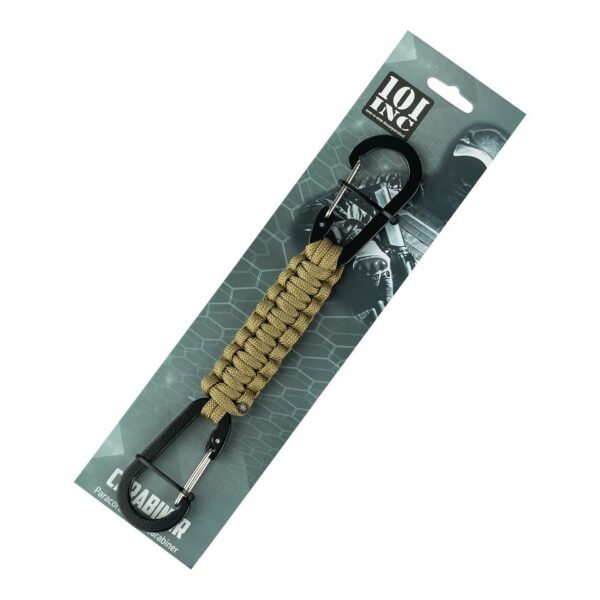 Paracord dubbele karabijnhaak JF0266 De Paracord dubbele karabijnhaak JF026 is een handig en veelzijdig outdoor accessoire, ideaal voor diverse avontuurlijke activiteiten. Voorzien van duurzaam paracord touw en twee stevige karabijnhaken voor een veilige bevestiging.