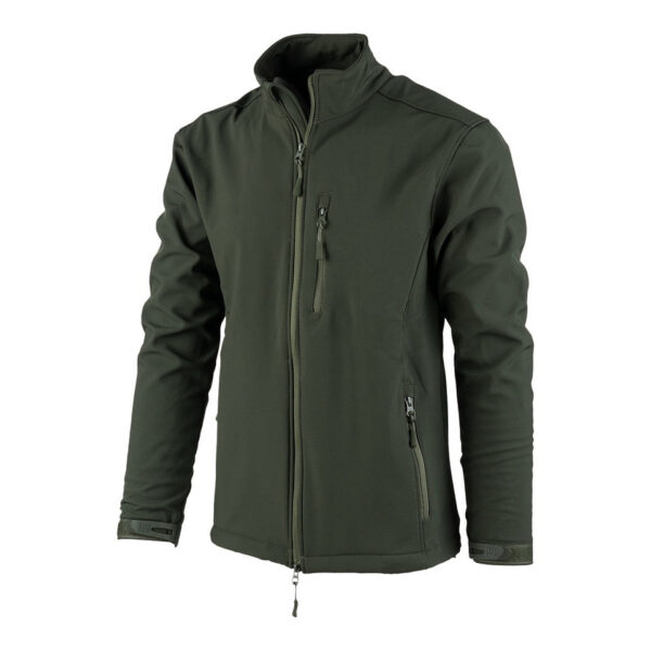 Softshell jack Outdoor1 De Softshell Jack Outdoor is de ideale jas voor diverse outdoor activiteiten zoals wandelen, vissen, survival of gewoon tijdens je vrije tijd. Deze jas is gemaakt van waterbestendig materiaal, wat ervoor zorgt dat je droog blijft in natte omstandigheden. Het ontwerp is speciaal gericht op het behouden van lichaamswarmte terwijl het vocht afvoert, waardoor je comfortabel blijft, ongeacht het weer. De jas is voorzien van een handige borstzak met ritssluiting voor het veilig opbergen van kleine benodigdheden.