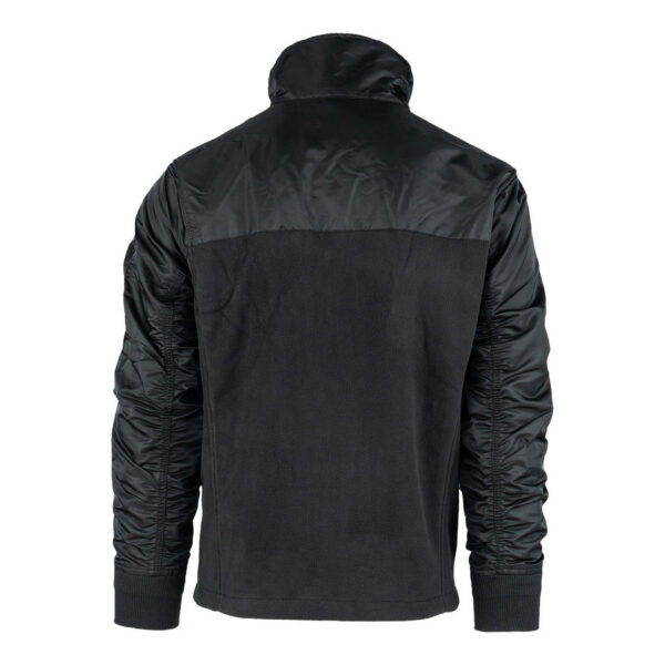 MA 1 Fleece Bomber Jacket11 De MA-1 Fleece Bomber Jacket combineert het beste van twee werelden: het comfort van een fleecejack en het iconische ontwerp van het MA-1 Bomberjack. Dit jack is gemaakt van superzachte fleece met nylon mouwen, waardoor het zowel warm als duurzaam is. Het jack is voorzien van een hoge kraag die extra bescherming biedt tegen de wind, perfect voor koude en winderige dagen. Het MA-1 Fleece Bomber Jacket is uitgerust met premium SBS ritsen voor soepele en betrouwbare sluiting. Twee zakken met ritssluiting aan de voorkant bieden voldoende opbergruimte voor je essentials, terwijl een borstzak met ritssluiting een handige plek biedt voor kleinere items. Het tijdloze ontwerp en de hoogwaardige materialen maken dit jack een uitstekende keuze voor dagelijks gebruik.