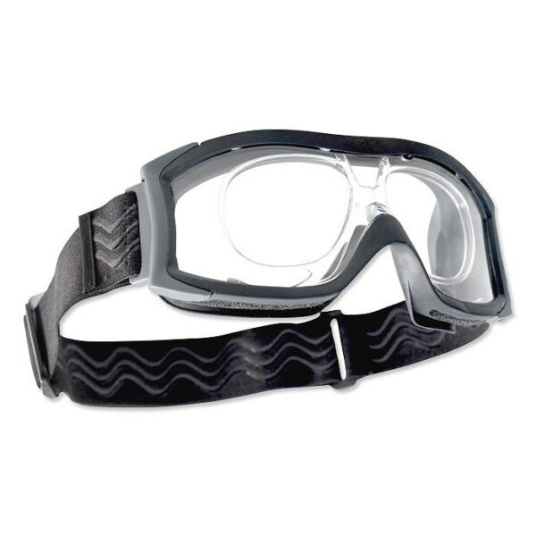 Bolle adapter X1000 RX Insert SOSX1000 221 De Bollé RX adapter (SOSX1000) is een slimme toevoeging aan de Combat-kit van de X1000-serie, speciaal ontworpen voor brildragers. Met deze adapter transformeer je je tactische bril naar een bril op sterkte, waardoor je tijdens elke activiteit helder zicht behoudt. Deze oplossing is ideaal voor iedereen die scherpe waarneming nodig heeft tijdens intensieve situaties.
