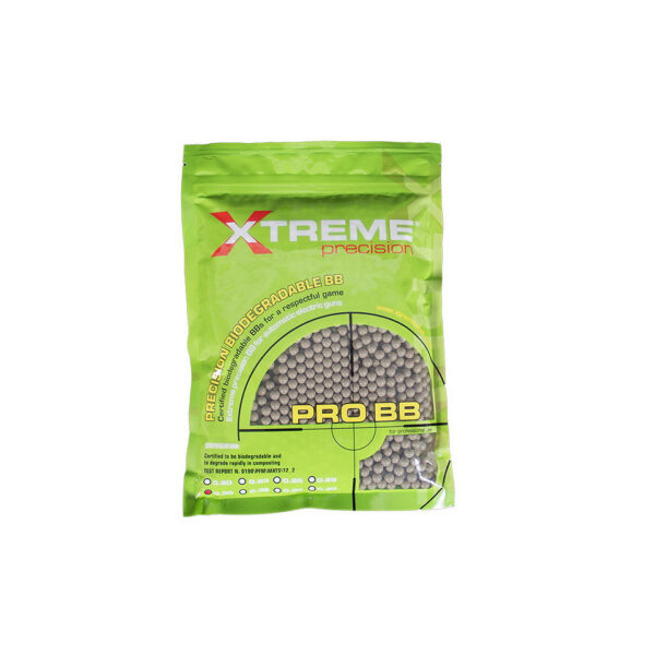 Xtreme Precision 030g BBs Bio Dark Earth 700gr zak De <strong>Xtreme Precision BBs 0.30g Dark Earth</strong> staan bekend om hun hoge kwaliteit en optimale speelervaring. Deze zwaardere BB's zijn ideaal voor airsoftspelers die op zoek zijn naar een extra niveau van precisie en stabiliteit in hun schoten. Dankzij de zorgvuldige productie en unieke materiaalsamenstelling bieden deze BB’s uitstekende nauwkeurigheid en biologische afbreekbaarheid, waardoor ze niet alleen presteren, maar ook milieuvriendelijk zijn.