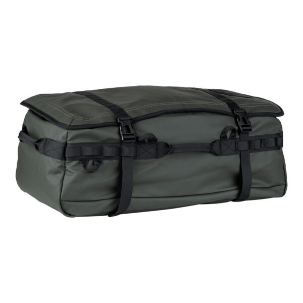Duffle rugzak2 De <strong>Duffle Rugzak</strong> is jouw ideale metgezel voor reizen, sportieve activiteiten of dagelijks gebruik. Deze veelzijdige tas is ontworpen met een combinatie van functionaliteit, stijl en robuustheid, waardoor hij bestand is tegen intensief gebruik in uiteenlopende omstandigheden. Gemaakt van duurzaam <strong>100% polyester (900D)</strong> met een slijtvaste <strong>PU-laag</strong>, biedt deze rugzak uitstekende bescherming tegen vocht en slijtage. Met een royale capaciteit van <strong>45 liter</strong> en slimme organisatieopties, is deze duffle ideaal om al je spullen overzichtelijk en veilig op te bergen. De tas beschikt over meerdere vakken en handige functies zoals <strong>compressie straps</strong> en <strong>meerdere draagopties</strong>, zodat je hem gemakkelijk kunt aanpassen aan je behoeften.