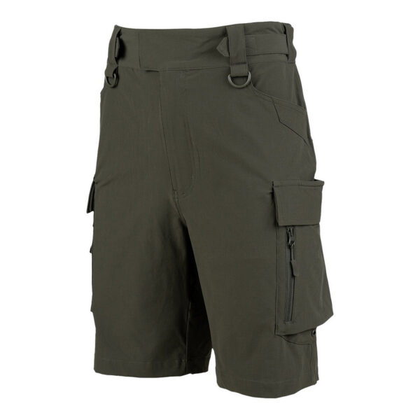 TF 2215 Echo Three tactical korte broek10 De <strong>TF-2215 Echo Three Tactical Korte Broek</strong> is dé ideale keuze voor liefhebbers van outdoor- en tactische activiteiten. Of je nu gaat wandelen, reizen of een tactische missie uitvoert, deze short biedt het perfecte evenwicht tussen functionaliteit, comfort en duurzaamheid. Dankzij het hoogwaardige materiaal en de praktische ontwerpdetails ben je voorbereid op elke situatie. Het lichte, sneldrogende en ademende ontwerp houdt je koel en comfortabel, terwijl de waterbestendige Teflon-afwerking je beschermt tegen lichte regen en vuil. Met een stevige constructie, voldoende opbergruimte en verstelbare pasvorm is deze broek gemaakt om jouw actieve levensstijl te ondersteunen. De <strong>TF-2215 Echo Three Tactical Short</strong> is veelzijdig genoeg voor de meest uitdagende avonturen en biedt tegelijkertijd een strakke, moderne look voor dagelijks gebruik.