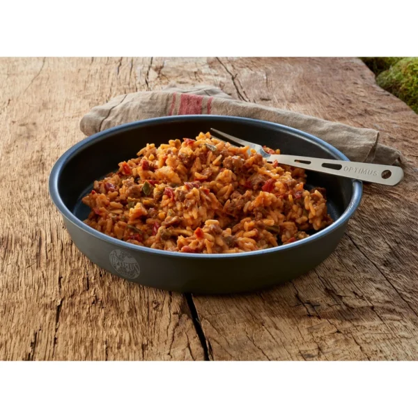 Emergency Food Balkan Risotto1 <h3 data-start="0" data-end="88"><strong data-start="4" data-end="88">Trek’n Eat Emergency Food Balkan Risotto – Smaakvolle maaltijd voor noodgevallen</strong></h3> <p data-start="90" data-end="416">De <strong data-start="93" data-end="137">Trek’n Eat Emergency Food Balkan Risotto</strong> is een heerlijke en voedzame maaltijd, perfect voor zowel <strong data-start="196" data-end="227">lange termijn voedselopslag</strong> als voor avontuurlijke buitenactiviteiten. Met zijn <strong data-start="280" data-end="304">15 jaar houdbaarheid</strong> biedt deze risotto de ideale oplossing voor elke noodsituatie of als onderdeel van je <strong data-start="391" data-end="415">overlevingsvoorraden</strong>.</p> <p data-start="89" data-end="626"><strong>>> <a href="https://dedump.nl/wp-content/uploads/2025/02/TR609101.01_Factsheet-Balkan-Risotto-V210216.pdf" target="_blank" rel="noopener" data-bind="click: $root.onAttachmentClicked"><span data-bind="text: $data.Name">Factsheet</span></a></strong></p>