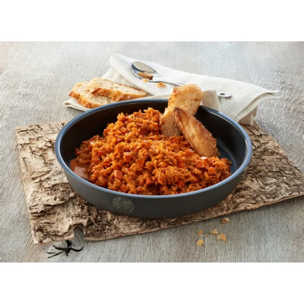 Emergency Food Chicken Tikka Masala1 <h3 data-start="0" data-end="86"><strong data-start="4" data-end="86">Trek’n Eat Emergency Food Chicken Tikka Masala – Voor de ultieme noodmaaltijd!</strong></h3> <p data-start="88" data-end="415">De <strong data-start="91" data-end="141">Trek’n Eat Emergency Food Chicken Tikka Masala</strong> is een kant-en-klare maaltijd die ideaal is voor langdurige voedselopslag, noodgevallen of buitenavonturen. Deze maaltijd is ingeblikt onder vacuüm en stikstof, waardoor het een <strong data-start="320" data-end="348">houdbaarheid van 15 jaar</strong> heeft, perfect voor je <strong data-start="372" data-end="389">emergency kit</strong> of <strong data-start="393" data-end="414">survival voorraad</strong>.</p> <p data-start="89" data-end="626"><strong>>> <a href="https://dedump.nl/wp-content/uploads/2025/02/TR725101.01_Factsheet-Chicken-Tikka-Masala-V210216.pdf" target="_blank" rel="noopener" data-bind="click: $root.onAttachmentClicked"><span data-bind="text: $data.Name">Factsheet</span></a></strong></p>