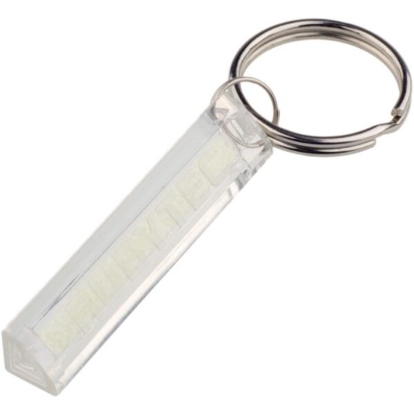 Firefly Glowstick white blister 2st.1 <h3 data-start="0" data-end="86"><strong data-start="4" data-end="84">Rubytec Firefly Glowstick – Duurzaam & Milieuvriendelijk Licht in het Donker</strong></h3> <p data-start="113" data-end="371">De <strong data-start="116" data-end="145">Rubytec Firefly Glowstick</strong> is een <strong data-start="153" data-end="175">lichtgevende stick</strong> die je helpt om belangrijke voorwerpen in het donker snel terug te vinden. Gebruik hem als <strong data-start="267" data-end="284">sleutelhanger</strong>, <strong data-start="286" data-end="301">ritstrekker</strong> of <strong data-start="305" data-end="318">markering</strong> voor EHBO-kits, tentopeningen, huisdieren en meer.</p> <p data-start="373" data-end="729">Zonder gebruik van batterijen of stroom <strong data-start="413" data-end="453">blijft de Firefly tot 10 uur gloeien</strong> en behoudt hij zijn lichtgevende eigenschappen <strong data-start="501" data-end="520">tot wel 10 jaar</strong>! Dankzij het <strong data-start="534" data-end="560">duurzame ABS-materiaal</strong> en het <strong data-start="568" data-end="614">milieuvriendelijke, niet-giftige granulaat</strong> is deze glowstick een <strong data-start="637" data-end="674">betrouwbare en duurzame lichtbron</strong> voor outdoor avonturen, reizen en dagelijks gebruik.</p>