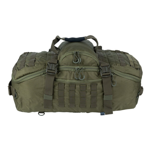 Tactical Weekend tas 45L 3in11 De <strong>101INC Tactical Weekender Tas</strong> is een <strong>robuuste, veelzijdige en lichtgewicht</strong> duffeltas, speciaal ontworpen voor <strong>tactisch en dagelijks gebruik</strong>. Dankzij het <strong>3-in-1 ontwerp</strong> is deze tas moeiteloos te transformeren in een <strong>handtas, schoudertas of rugzak</strong>, waardoor hij perfect is voor <strong>reizen, outdoor-activiteiten, werk, sport en meer</strong>. Met een ruime <strong>inhoud van 45 liter</strong> biedt de tas <strong>voldoende opbergruimte</strong> en een slimme <strong>indeling met meerdere vakken en compartimenten</strong>. Dit maakt het eenvoudig om je uitrusting, kleding of werkmateriaal <strong>gestructureerd en veilig</strong> mee te nemen. De tas is gemaakt van <strong>duurzaam 600D nylon</strong>, een sterk en slijtvast materiaal dat bestand is tegen intensief gebruik en ruwe omstandigheden. Dankzij de <strong>versterkte naden, stevige ritsen en waterafstotende coating</strong> is deze tas een betrouwbare keuze voor elke situatie. Of je nu een <strong>weekendtrip, een sportevenement, een survivaltocht of een werkdag</strong> voor de boeg hebt – deze <strong>tactische weekender tas</strong> staat altijd voor je klaar!