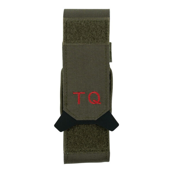 359565 125 04 <h3 data-start="0" data-end="100"><strong data-start="4" data-end="92">TF-2215 Tourniquet Pouch TQ Cordura® – Snelle en Betrouwbare Toegang tot Eerste Hulp</strong> ️</h3> <p data-start="102" data-end="483">De <strong data-start="105" data-end="145">TF-2215 Tourniquet Pouch TQ Cordura®</strong> is een <strong data-start="153" data-end="202">hoogwaardige en functionele tourniquet houder</strong>, ontworpen voor <strong data-start="219" data-end="251">snelle en efficiënte toegang</strong> tot een levensreddende tourniquet in noodgevallen. Dankzij het <strong data-start="315" data-end="344">MOLLE-bevestigingssysteem</strong> en de mogelijkheid om aan een <strong data-start="375" data-end="383">riem</strong> te dragen, is deze pouch een <strong data-start="413" data-end="438">essentiële toevoeging</strong> aan elke medische of tactische uitrusting.</p> <p data-start="485" data-end="635">Of je nu een <strong data-start="498" data-end="567">militair, airsoftspeler, survivalist, hulpverlener of bushcrafter</strong> bent – deze pouch zorgt ervoor dat je <strong data-start="606" data-end="627">altijd voorbereid</strong> bent.</p>