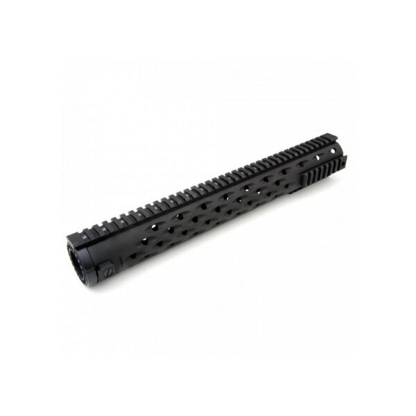 Handguard JA 2031 15 inch Only for Airsoft <h3 data-start="0" data-end="58"><strong data-start="4" data-end="56">Handguard JA-2031 15 inch – Alleen voor Airsoft!</strong></h3> <p data-start="60" data-end="395">Upgrade je airsoft replica met de <strong data-start="94" data-end="123">Handguard JA-2031 15 inch</strong> van <strong data-start="128" data-end="139">101 INC</strong>! Deze <strong data-start="146" data-end="169">tactische handguard</strong> is ontworpen voor optimale prestaties en biedt een <strong data-start="221" data-end="264">stevige en lichte aluminium constructie</strong>. Dankzij de <strong data-start="277" data-end="290">RIS-rails</strong> kun je eenvoudig accessoires zoals grips, lampen en lasers monteren voor een verbeterde speelervaring.</p>