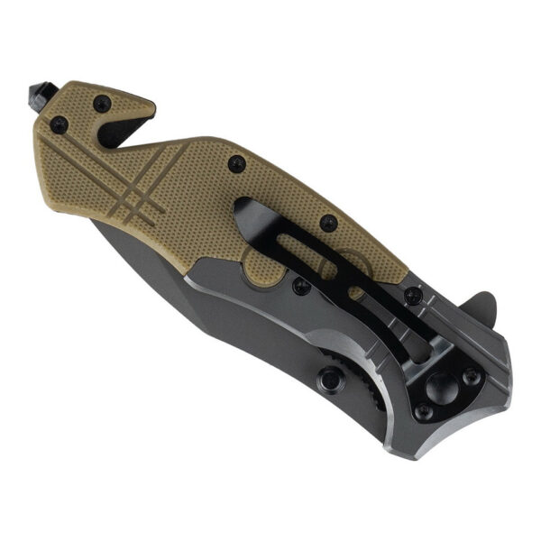 Mes commander 92404 <h3 data-start="0" data-end="37"><strong data-start="4" data-end="37">Commander Mes #9240 – 101 INC</strong></h3> <p data-start="39" data-end="107"> <strong data-start="42" data-end="105">Krachtig, praktisch en veelzijdig voor de echte avonturier!</strong></p> <p data-start="109" data-end="498">Het <strong data-start="113" data-end="136">Commander Mes #9240</strong> van <strong data-start="141" data-end="152">101 INC</strong> is een <strong data-start="160" data-end="185">robust en betrouwbaar</strong> mes, ontworpen voor de echte buitenliefhebber. Dit mes beschikt over een <strong data-start="259" data-end="285">roestvrijstalen lemmet</strong> van <strong data-start="290" data-end="298">8 cm</strong>, gecoat met <strong data-start="311" data-end="329">grijs titanium</strong>, voor <strong data-start="336" data-end="364">uitstekende duurzaamheid</strong> en een <strong data-start="372" data-end="394">stevige snijkracht</strong>. Het mes heeft een <strong data-start="414" data-end="431">inklapfunctie</strong>, zodat je het veilig kunt opbergen en meenemen op al je avonturen.</p> <p data-start="500" data-end="795">Het <strong data-start="504" data-end="533">nylon + glasvezel handvat</strong> biedt een stevige grip, zelfs in de meest veeleisende omstandigheden. Dit mes is uitgerust met handige <strong data-start="637" data-end="655">extra functies</strong>, zoals een <strong data-start="667" data-end="698">geïntegreerde gordelsnijder</strong> en <strong data-start="702" data-end="716">glasbreker</strong> aan het uiteinde van het handvat, wat het ideaal maakt voor <strong data-start="777" data-end="794">noodsituaties</strong>.</p>