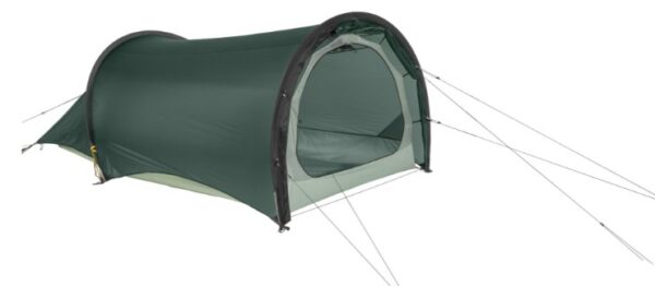 Moa 2 Lite sycamore green4 <h3 data-start="0" data-end="51"><strong data-start="4" data-end="51">BACH Moa 2 Lite Tunneltent - Sycamore Green</strong></h3> <p data-start="53" data-end="562"><strong data-start="53" data-end="70">Beschrijving:</strong><br data-start="70" data-end="73" />De <strong data-start="76" data-end="95">BACH Moa 2 Lite</strong> is een <strong data-start="103" data-end="143">lichte en waterdichte 2-persoonstent</strong>, ontworpen voor <strong data-start="160" data-end="186">meerdaagse wandelingen</strong> en <strong data-start="190" data-end="208">bergexpedities</strong>. Deze <strong data-start="215" data-end="241">3-seizoenen tunneltent</strong> biedt het perfecte evenwicht tussen <strong data-start="278" data-end="289">gewicht</strong>, <strong data-start="291" data-end="302">comfort</strong> en <strong data-start="306" data-end="325">functionaliteit</strong> voor avonturiers die op zoek zijn naar een betrouwbare en eenvoudig op te zetten tent. Het <strong data-start="417" data-end="438">tunneltentontwerp</strong> zorgt voor uitstekende stabiliteit, zelfs bij winderig weer, en biedt een <strong data-start="513" data-end="545">praktische, ruime opstelling</strong> voor 2 personen.</p> <p data-start="564" data-end="943">De <strong data-start="567" data-end="581">Moa 2 Lite</strong> is ideaal voor iedereen die op zoek is naar een <strong data-start="630" data-end="668">lichtgewicht en robuust onderkomen</strong> dat snel op te zetten is, een <strong data-start="699" data-end="719">goede ventilatie</strong> heeft en <strong data-start="729" data-end="743">waterdicht</strong> is. De <strong data-start="751" data-end="765">buitentent</strong> kan ook los worden gebruikt voor <strong data-start="799" data-end="816">extra schaduw</strong> of <strong data-start="820" data-end="835">bescherming</strong> tegen regen, en in combinatie met de binnentent biedt het een <strong data-start="898" data-end="942">gezellig en goed beschermd slaapgedeelte</strong>.</p> <p data-start="945" data-end="989"><strong data-start="945" data-end="987">Waarom kiezen voor de BACH Moa 2 Lite?</strong></p> <ul data-start="990" data-end="1524"> <li data-start="990" data-end="1087"><strong data-start="992" data-end="1020">Lichtgewicht en compact:</strong> Weegt slechts 1800 g, ideaal voor lange trektochten en expedities.</li> <li data-start="1088" data-end="1198"><strong data-start="1090" data-end="1116">Waterdicht en ademend:</strong> Beschermt tegen regen en vocht, terwijl het voor een goede luchtcirculatie zorgt.</li> <li data-start="1199" data-end="1292"><strong data-start="1201" data-end="1228">Eenvoudig op te zetten:</strong> Het <strong data-start="1233" data-end="1254">tunneltentontwerp</strong> maakt het opzetten snel en efficiënt.</li> <li data-start="1293" data-end="1410"><strong data-start="1295" data-end="1312">Extra ruimte:</strong> Het <strong data-start="1317" data-end="1344">voorportaal (vestibule)</strong> biedt ruimte om uitrusting buiten het slaapgedeelte op te bergen.</li> <li data-start="1411" data-end="1524"><strong data-start="1413" data-end="1437">Optioneel footprint:</strong> Een extra bescherming voor de tentvloer tegen scherpe objecten en meer waterdichtheid.</li> </ul> <blockquote><a href="https://youtu.be/24FRipo5bOY" target="_blank" rel="noopener">> Video YouTube</a> <a href="https://dedump.nl/wp-content/uploads/2025/03/B421034-4436_Map-Dimensions-BACH-Moa2.png" target="_blank" rel="noopener" data-bind="click: $root.onAttachmentClicked"><span data-bind="text: $data.Name">Map Dimensions-BACH-Moa2</span></a></blockquote>