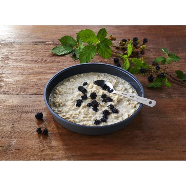 Protein Porridge1 <h3 data-start="0" data-end="35"><strong data-start="4" data-end="35">Trek'n Eat Protein Porridge</strong></h3> <p data-start="59" data-end="590">De <strong data-start="62" data-end="93">Trek'n Eat Protein Porridge</strong> is een eiwitrijke, voedzame maaltijd die ideaal is voor een snel en gezond ontbijt, vooral tijdens buitenactiviteiten, avonturen, of als onderdeel van je dagelijkse routine. Dit product is 100% natuurlijk, zonder conserveringsmiddelen, kleurstoffen of smaakversterkers, en heeft een houdbaarheid van <strong data-start="394" data-end="404">5 jaar</strong>. Het is eenvoudig te bereiden door kokend water toe te voegen en even te laten staan. Deze voedzame pap voorziet je van de nodige energie, eiwitten en vezels om je dag goed te beginnen.</p> <p data-start="89" data-end="626"><strong>>> <a href="https://dedump.nl/wp-content/uploads/2025/03/TR30101007_Factsheet-Protein-Porridge-V201214.pdf" target="_blank" rel="noopener" data-bind="click: $root.onAttachmentClicked"><span data-bind="text: $data.Name">Factsheet</span></a></strong></p>