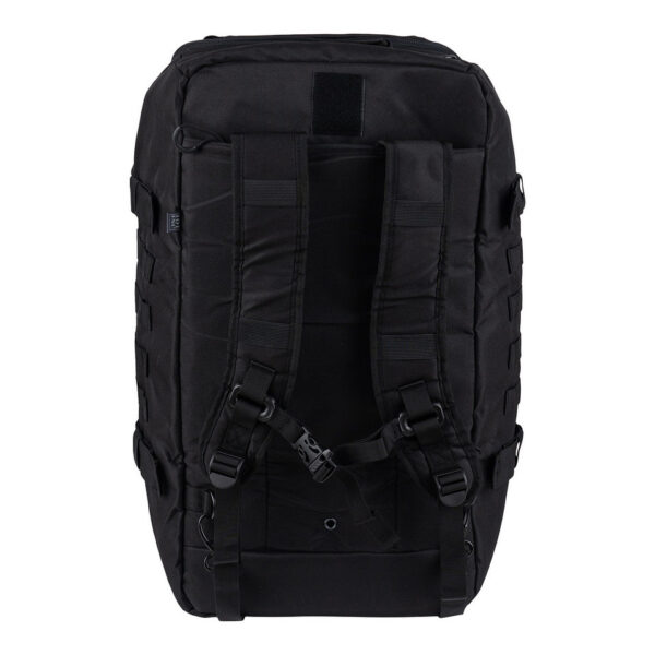 Tactical Weekend tas 80L 3in123 <h3 data-start="0" data-end="52"><strong data-start="4" data-end="50">Tactical Weekend Tas 80L (3-in-1) – 101INC</strong></h3> <h4 data-start="54" data-end="124"><strong data-start="59" data-end="122">Ultieme veelzijdigheid en duurzaamheid voor iedere situatie</strong></h4> <p data-start="125" data-end="547">De <strong data-start="128" data-end="161">101INC Tactical Weekender Bag</strong> is een robuuste en multifunctionele tas, ontworpen voor avonturiers, reizigers, sporters en tactische professionals. Dankzij het slimme <strong data-start="298" data-end="316">3-in-1 ontwerp</strong> transformeert deze tas moeiteloos van <strong data-start="355" data-end="368">duffeltas</strong> naar <strong data-start="374" data-end="384">rugzak</strong> of <strong data-start="388" data-end="403">schoudertas</strong>, waardoor hij geschikt is voor uiteenlopende activiteiten zoals reizen, outdoor expedities, survival, militaire missies en dagelijks gebruik.</p> <p data-start="549" data-end="910">Met een royale <strong data-start="564" data-end="587">inhoud van 80 liter</strong> biedt deze tas <strong data-start="603" data-end="629">voldoende opbergruimte</strong> voor kleding, gear en accessoires, terwijl de <strong data-start="676" data-end="698">slimme vakindeling</strong> ervoor zorgt dat alles overzichtelijk en binnen handbereik blijft. Gemaakt van <strong data-start="778" data-end="803">heavy-duty 600D nylon</strong> en voorzien van <strong data-start="820" data-end="838">stevige ritsen</strong>, is deze tas bestand tegen intensief gebruik en zware omstandigheden.</p> <p data-start="912" data-end="1132">Of je nu op een meerdaagse trektocht gaat, een weekendtrip plant of een betrouwbare sport- of werktas zoekt, de <strong data-start="1024" data-end="1057">101INC Tactical Weekender Bag</strong> is jouw ultieme partner in flexibiliteit, duurzaamheid en gebruiksgemak.</p>