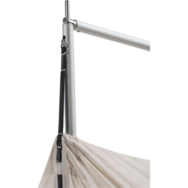 Tent Group Spatz 6 hazel brown3 <h3 class="" data-start="0" data-end="82"><strong data-start="4" data-end="76">Spatz Group-Spatz 6 – Ruime en Duurzame Tent voor Groepen & Gezinnen</strong> ⛺</h3> <p class="" data-start="84" data-end="348">De <strong data-start="87" data-end="110">Spatz Group-Spatz 6</strong> is de ideale <strong data-start="124" data-end="138">groepstent</strong> voor avontuurlijke gezinnen en kleine groepen. Of je nu een weekend in de natuur doorbrengt of een langer kampeeravontuur plant, deze tent biedt de <strong data-start="287" data-end="345">perfecte balans tussen ruimte, comfort en duurzaamheid</strong>.</p> <p class="" data-start="350" data-end="723">Dankzij het <strong data-start="362" data-end="397">ademende 100% katoenen tentdoek</strong> ervaar je een <strong data-start="412" data-end="441">uitstekend klimaatcomfort</strong>, ongeacht het weer. De <strong data-start="465" data-end="488">stevige constructie</strong> en hoogwaardige materialen zorgen ervoor dat de Group-Spatz 6 een <strong data-start="555" data-end="579">betrouwbare metgezel</strong> is voor jarenlang kampeerplezier. Met <strong data-start="618" data-end="655">twee ingangen en goede ventilatie</strong> blijft de tent fris en aangenaam, zelfs tijdens warme zomerdagen.</p> <p class="" data-start="725" data-end="855">Bovendien is deze tent ook beschikbaar in grotere varianten voor <strong data-start="790" data-end="810">8 of 10 personen</strong>, perfect voor grotere groepen of families.</p> <hr class="" data-start="857" data-end="862" /> <h3 class="" data-start="863" data-end="909"><strong data-start="867" data-end="907">Waarom kiezen voor de Group-Spatz 6?</strong></h3> <p class="" data-start="911" data-end="1562">✔ <strong data-start="913" data-end="933">Ruime capaciteit</strong> – Geschikt voor <strong data-start="950" data-end="964">6 personen</strong><br data-start="964" data-end="967" />✔ <strong data-start="969" data-end="997">Uitstekend binnenklimaat</strong> – Dankzij <strong data-start="1008" data-end="1034">100% katoenen tentdoek</strong><br data-start="1034" data-end="1037" />✔ <strong data-start="1039" data-end="1062">Twee ruime ingangen</strong> – Voor gemakkelijke toegang en extra ventilatie<br data-start="1110" data-end="1113" />✔ <strong data-start="1115" data-end="1136">PVC-gecoate vloer</strong> – <strong data-start="1139" data-end="1162">Volledig waterdicht</strong> en eenvoudig schoon te maken<br data-start="1191" data-end="1194" />✔ <strong data-start="1196" data-end="1220">Robuuste constructie</strong> – Geanodiseerde aluminium tentstokken en <strong data-start="1262" data-end="1285">duurzame YKK-ritsen</strong><br data-start="1285" data-end="1288" />✔ <strong data-start="1290" data-end="1314">Compact in transport</strong> – <strong data-start="1317" data-end="1345">Pakmaat: 60 x 27 x 27 cm</strong>, ideaal voor transport en opslag<br data-start="1378" data-end="1381" />✔ <strong data-start="1383" data-end="1403">Goede ventilatie</strong> – Houdt de tent <strong data-start="1420" data-end="1443">fris en comfortabel</strong> in alle omstandigheden<br data-start="1466" data-end="1469" />✔ <strong data-start="1471" data-end="1501">Inclusief stevige haringen</strong> – 6 <strong data-start="1506" data-end="1525">stalen haringen</strong> + 12 <strong data-start="1531" data-end="1560">stalen halfronde haringen</strong></p> <a href="https://dedump.nl/wp-content/uploads/2025/03/S280076-6890_-setup-opzetinstructie-NL-Spatz-Group-Spatz-6.pdf" target="_blank" rel="noopener" data-bind="click: $root.onAttachmentClicked"><span data-bind="text: $data.Name">setup opzetinstructie NL Spatz Group Spatz 6</span></a> -- <a href="https://dedump.nl/wp-content/uploads/2025/03/S280076-6890_Factsheet-Spatz-Gruppen-Spatz-6-8-10-EN.pdf" target="_blank" rel="noopener" data-bind="click: $root.onAttachmentClicked"><span data-bind="text: $data.Name">Factsheet Spatz Gruppen-Spatz-6-8-10 EN</span></a>