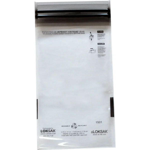 aLoksak 3.7x7 2 st <h3 data-start="0" data-end="37"><strong data-start="4" data-end="37">aLOKSAK 3.7x7 (2 st) | Loksak</strong></h3> <p data-start="39" data-end="585"><strong data-start="39" data-end="56">Beschrijving:</strong> De <strong data-start="60" data-end="71">aLOKSAK</strong> van <strong data-start="76" data-end="86">Loksak</strong> zijn hoogwaardige beschermhoezen die zorgen voor een <strong data-start="140" data-end="166">hermetische afsluiting</strong>, waardoor ze <strong data-start="180" data-end="199">100% waterdicht</strong>, <strong data-start="201" data-end="214">stofdicht</strong>, <strong data-start="216" data-end="231">sneeuwdicht</strong> en <strong data-start="235" data-end="263">lucht- en vochtbestendig</strong> zijn. Deze zakjes zijn ideaal voor het veilig opbergen van je <strong data-start="326" data-end="340">smartphone</strong>, <strong data-start="342" data-end="353">tablets</strong> en andere mobiele apparaten, zonder je zorgen te maken over schade door omgevingsfactoren zoals water of stof. Ze zijn flexibel, transparant, en herbruikbaar, waardoor je ze gemakkelijk kunt openen en sluiten voor herhaald gebruik.</p> <p data-start="587" data-end="912">De zakjes zijn speciaal ontworpen voor volledig <strong data-start="635" data-end="660">touchscreen-bediening</strong>, wat betekent dat je je apparaat kunt gebruiken zonder de zak te openen. Of je nu aan het wandelen bent in de regen, een duik maakt, of gewoon bescherming zoekt tegen zand en sneeuw, de <strong data-start="847" data-end="858">aLOKSAK</strong> biedt betrouwbare bescherming voor al je elektronica.</p> <a href="https://youtu.be/rXiYNc81CCU">>> Video YouTube</a>