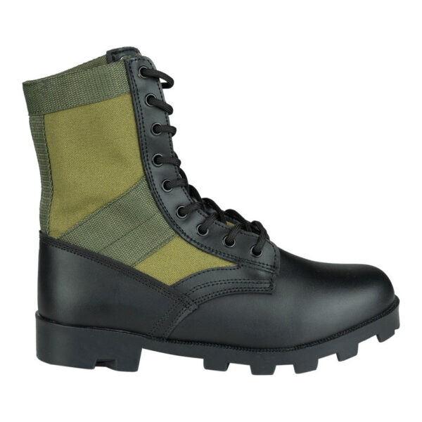 231177 3 De Jungle Boots zijn iconische laarzen, geïnspireerd op het model dat tijdens de Vietnamoorlog beroemd werd. Met een bovenkant van Black Action Leather en canvas, metalen veterogen en een stalen shank voor extra stabiliteit, bieden deze laarzen zowel duurzaamheid als comfort. De oliebestendige rubberen Panama zool en de uitneembare EVA binnenzool zorgen ervoor dat je ook bij intensief outdoor gebruik optimaal kunt presteren. Perfect voor militaire uitrusting, survival en outdoor activiteiten.