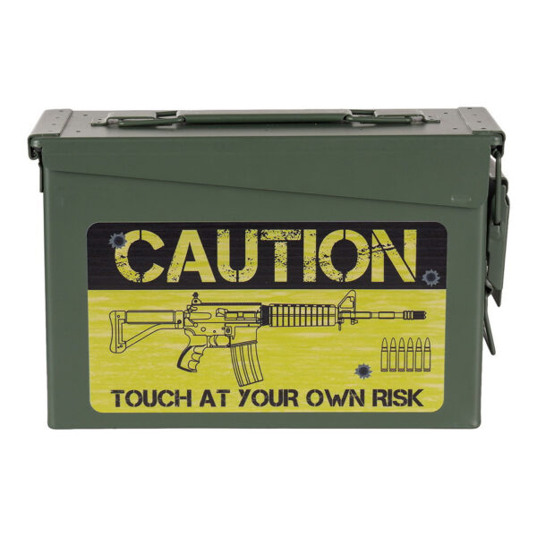 465305 11 02 <p>Ontdek de Munitiekist 30 Cal. - Caution Risk, een veelzijdige en duurzame opbergoplossing in militaire stijl. Deze robuuste stalen kist is ideaal voor het veilig opbergen van airsoft materiaal, munitie, hengelsportartikelen, elektronica en camera-uitrusting. Dankzij de zware handgrepen en het stapelbare ontwerp is deze kist zowel praktisch als functioneel. Met een militaire kwaliteitsstandaard en een pakking afgedekt deksel biedt deze kist optimale bescherming voor al je waardevolle spullen.</p>