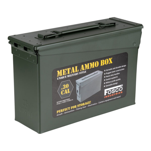465310 11 03 De Munitiekist 30 Cal. is een veelzijdige en robuuste opbergoplossing in een unieke militaire stijl. Perfect voor het veilig opbergen van airsoft materiaal, munitie, hengelsportartikelen en elektronica. Gemaakt van duurzame staal en voorzien van zware handgrepen en een pakking afgedekt deksel, voldoet deze kist aan militaire kwaliteitsstandaarden. Met zijn stapelbare ontwerp en compacte afmetingen is het de ideale keuze voor elke avontuurlijke uitrusting.